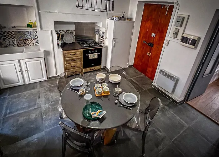 Appartement Anna Maria - Vieille Ville, Trip - By Tgb *